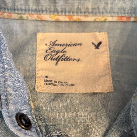 Light Blue Western / equestrian Denim embellished Button-Up Shirt 🤩 - Picture 9 of 10